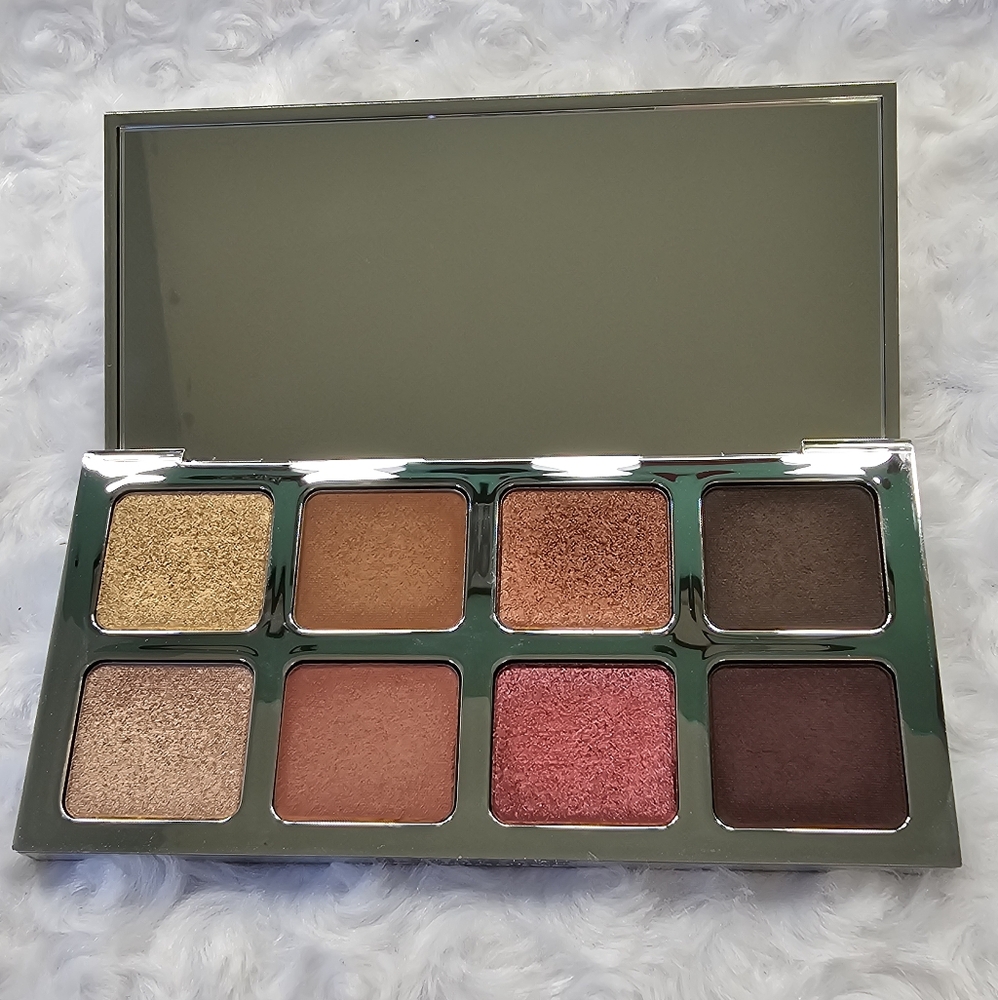 ILMAKIAGE Color Boss Master Eyeshadow Palette!